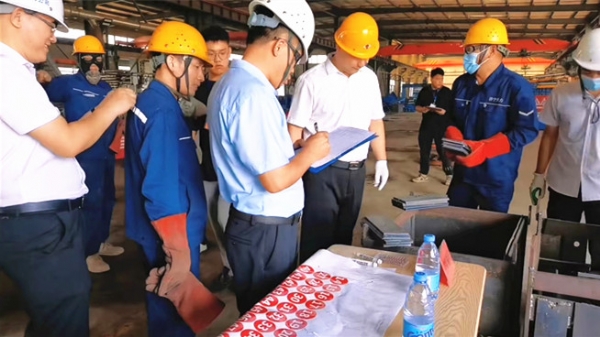 焊接精英齊聚首，鋼模板上展風流