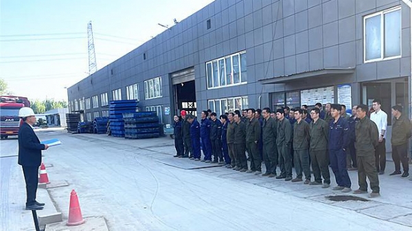 以晨之號角，書鋼模板新華章，開啟活力與奮進的一天